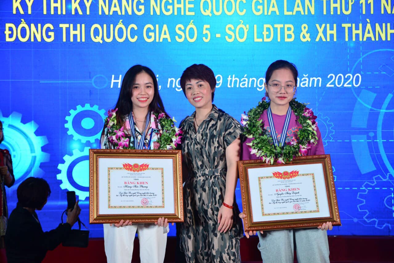 Hai sinh viên của Trường Đại học Kiến trúc Hà Nội xuất sắc giành giải thưởng cuộc thi Kỹ năng nghề quốc gia
