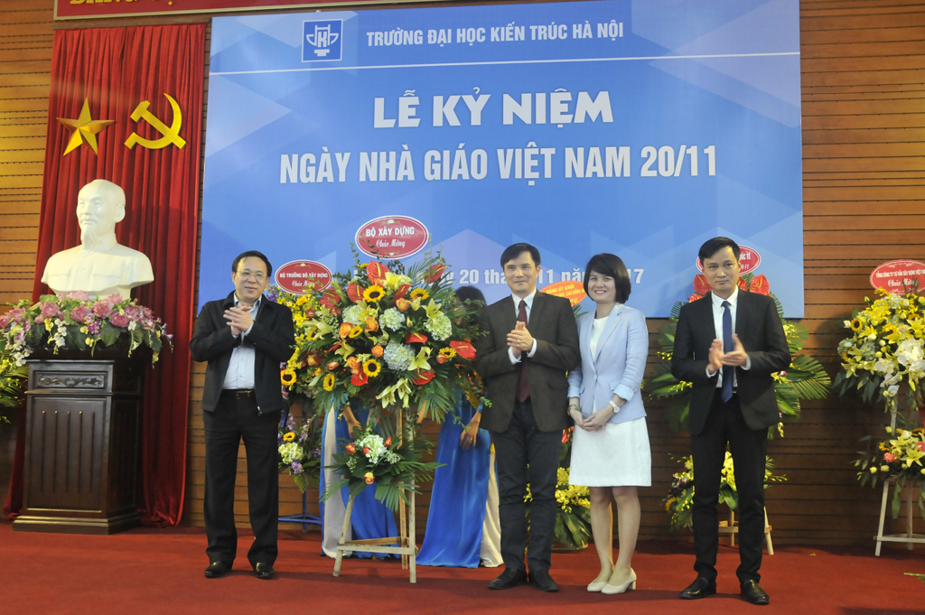 Lễ kỷ niệm 35 năm ngày Nhà giáo Việt Nam 20-11 và khai mạc Triển lãm Mỹ thuật 2017