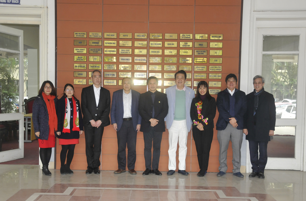 Ký kết thỏa thuận hợp tác về chương trình đào tạo nhân lực giữa Trường Đại học Kiến trúc Hà Nội và Công ty Cổ phần Bridge, Nhật Bản