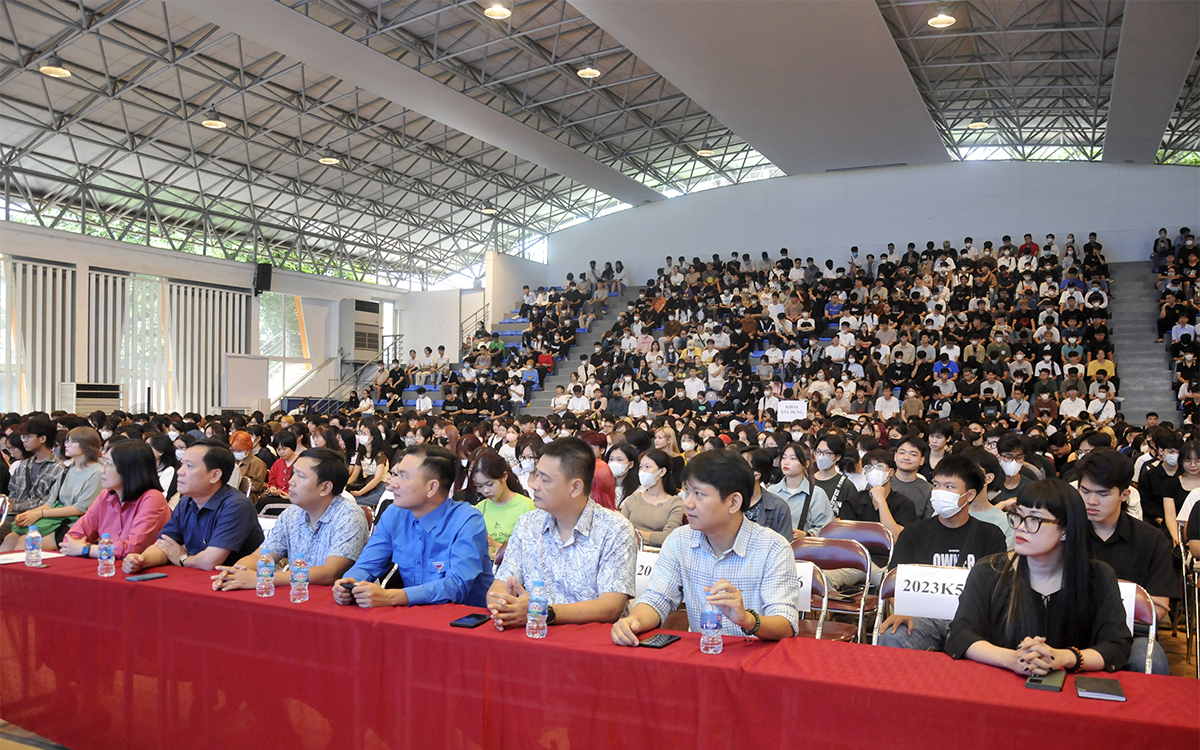 Trường Đại học Kiến trúc Hà Nội khai mạc Tuần sinh hoạt Công dân - Sinh viên năm học 2023 - 2024