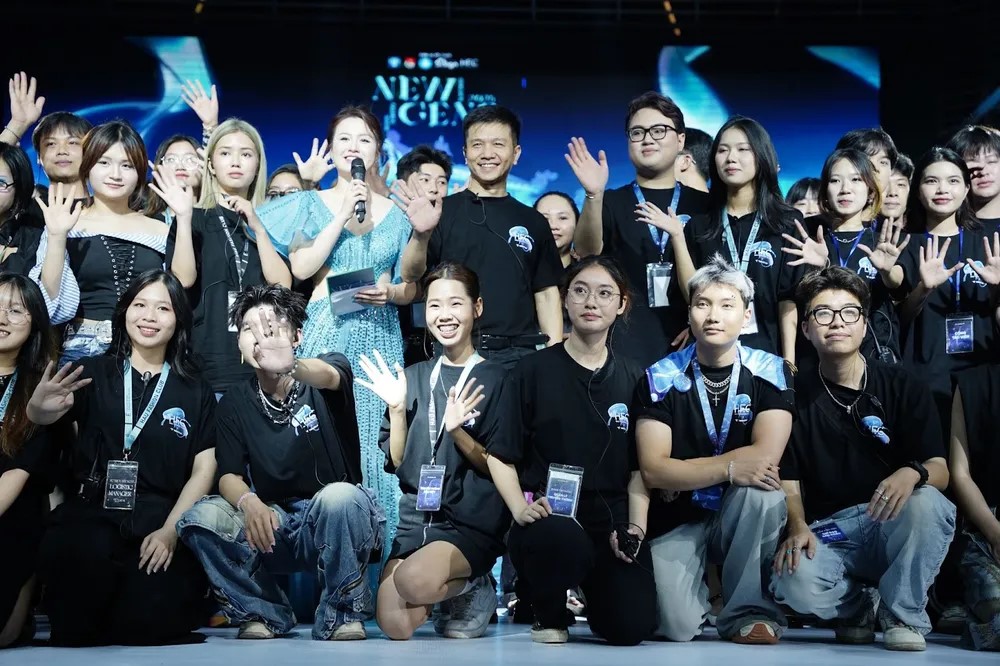 Phía sau Runway: Ban tổ chức NEW GENE 2025 – Những người 'kiến tạo' sàn diễn sáng tạo