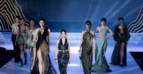 Dòng chảy thời gian được kể lại bằng ngôn ngữ thời trang của sinh viên Trường ĐH Kiến trúc Hà Nội